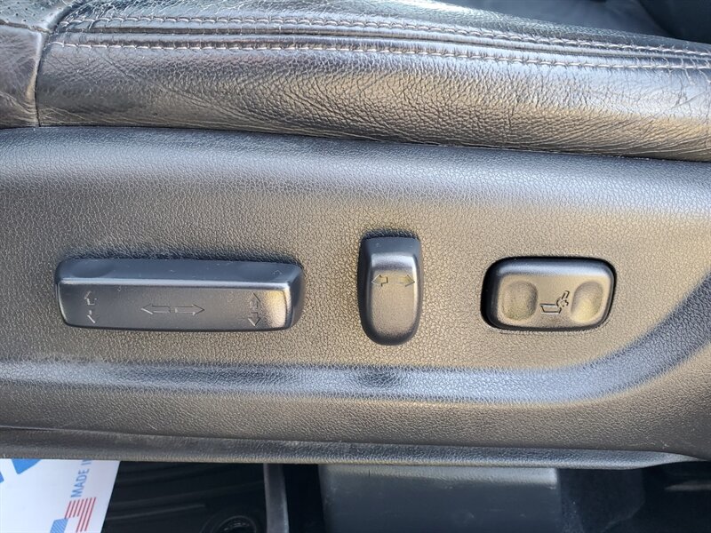 2016 Honda CR-V Touring - Photo 12 - Calgary, AB T2B 2Y9