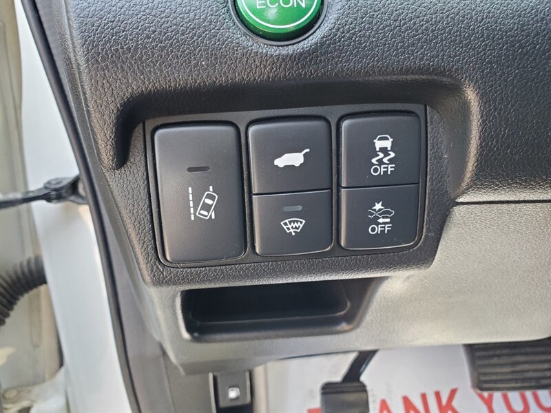 2016 Honda CR-V Touring - Photo 11 - Calgary, AB T2B 2Y9