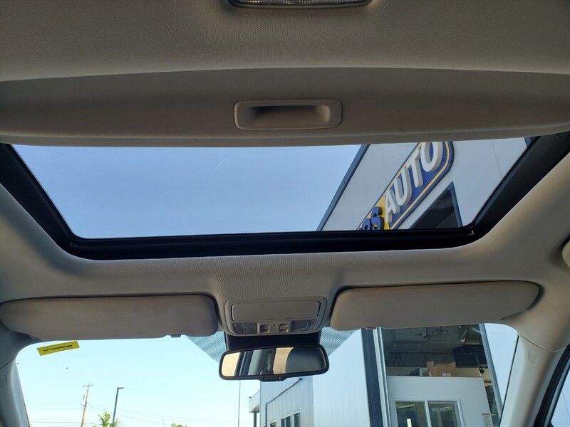 2016 Honda CR-V Touring - Photo 34 - Calgary, AB T2B 2Y9
