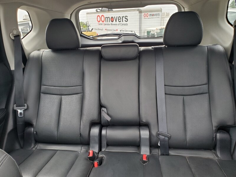 2016 Nissan Rogue SL - Photo 31 - Calgary, AB T2B 2Y9