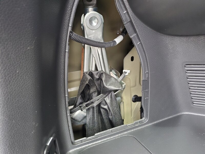 2016 Nissan Rogue SL - Photo 40 - Calgary, AB T2B 2Y9