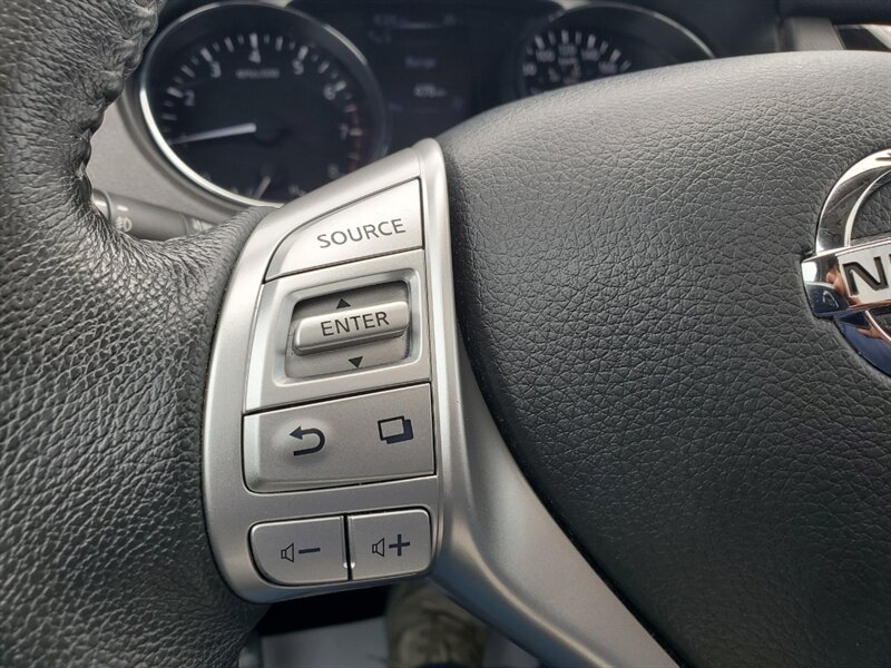 2016 Nissan Rogue SL - Photo 18 - Calgary, AB T2B 2Y9