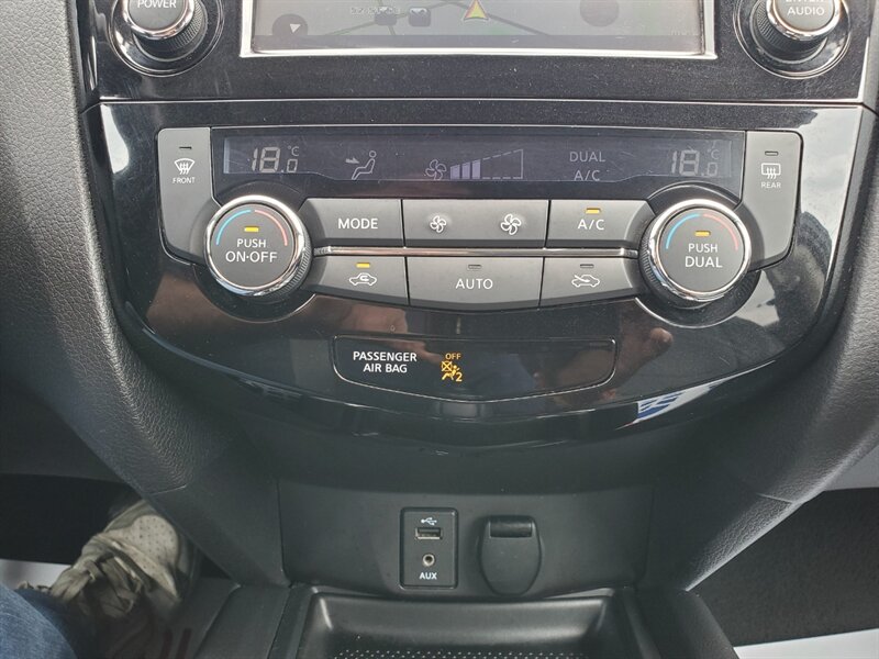 2016 Nissan Rogue SL - Photo 26 - Calgary, AB T2B 2Y9