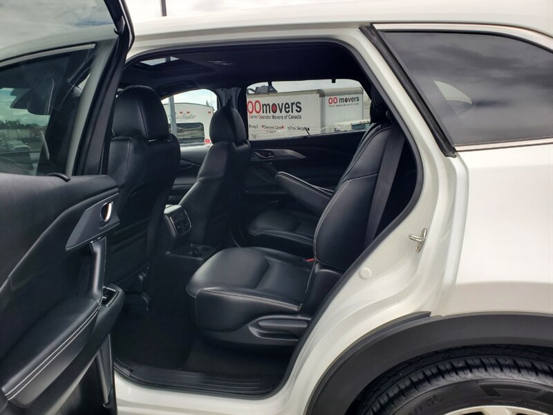 2023 Mazda CX-9 Kuro Edition - Photo 28 - Calgary, AB T2B 2Y9