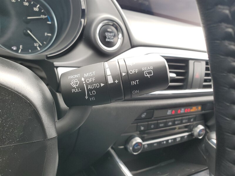 2023 Mazda CX-9 Kuro Edition - Photo 19 - Calgary, AB T2B 2Y9
