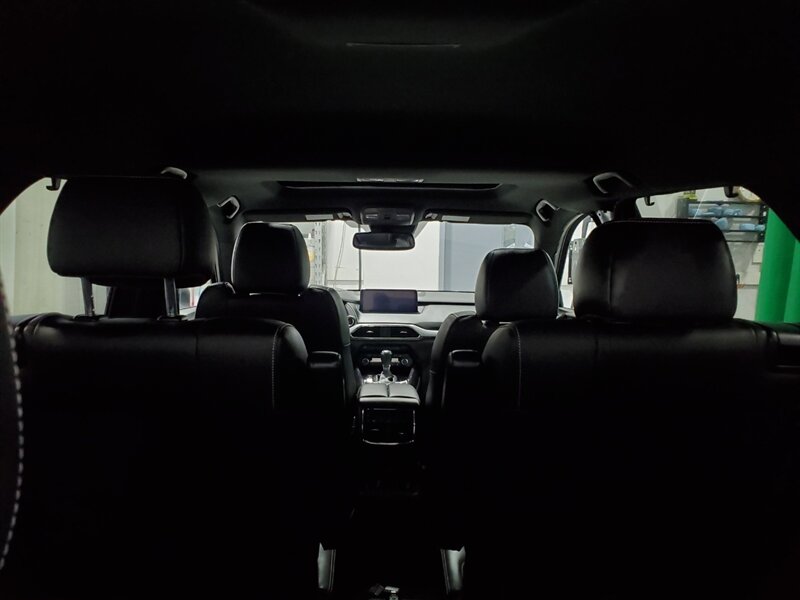2023 Mazda CX-9 Kuro Edition - Photo 35 - Calgary, AB T2B 2Y9
