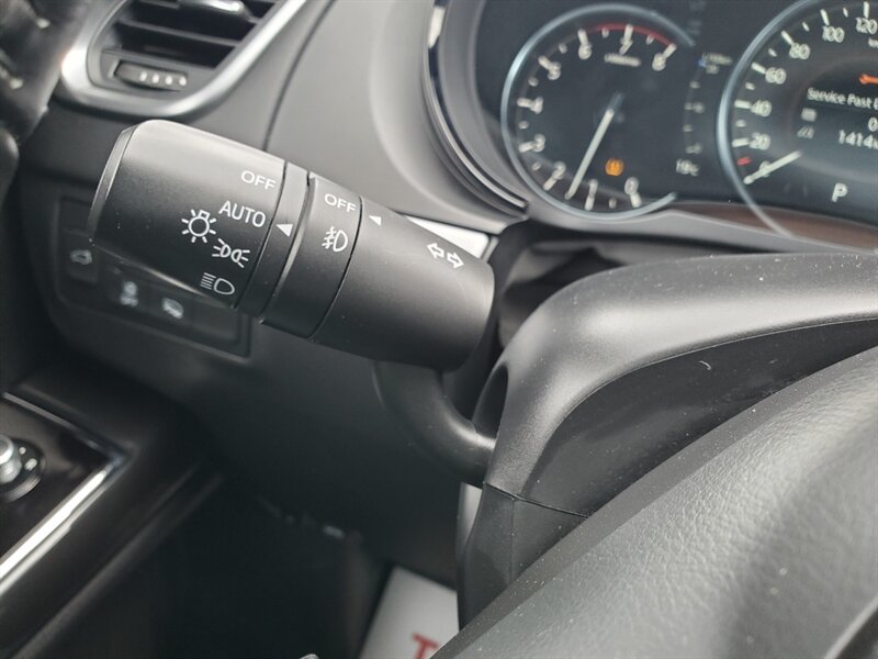 2023 Mazda CX-9 Kuro Edition - Photo 18 - Calgary, AB T2B 2Y9