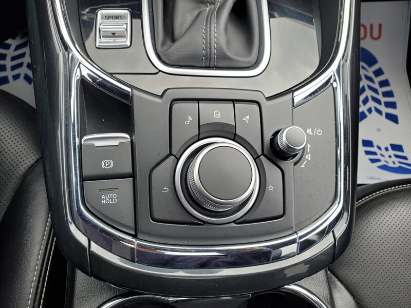 2023 Mazda CX-9 Kuro Edition - Photo 24 - Calgary, AB T2B 2Y9