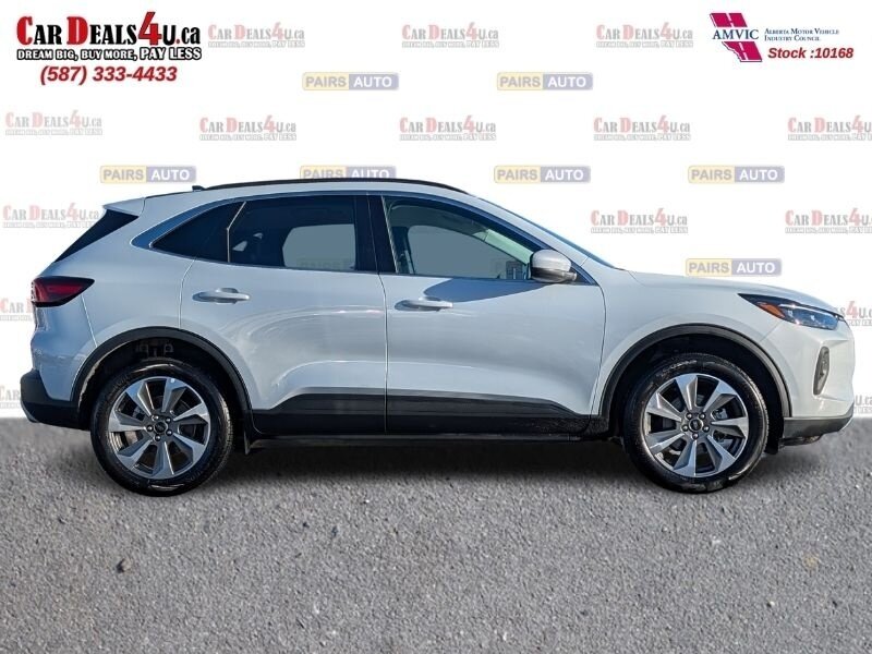 2025 Ford Escape Platinum - Photo 2 - Calgary, AB T2B 2Y9