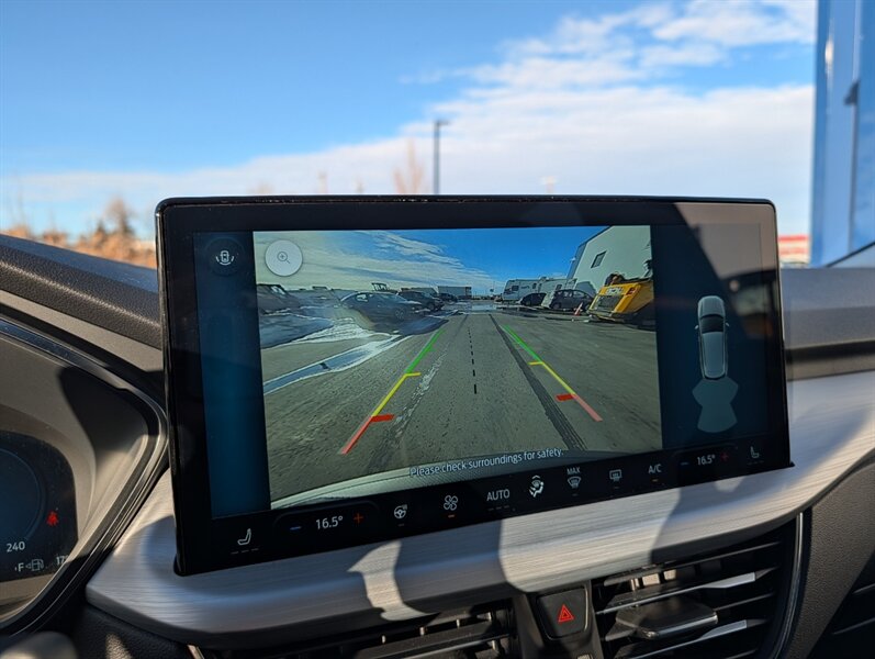 2025 Ford Escape Platinum - Photo 31 - Calgary, AB T2B 2Y9