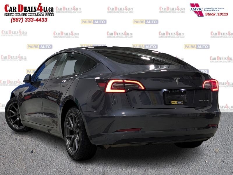 2022 Tesla Model 3 Long Range - Photo 3 - Calgary, AB T2B 2Y9