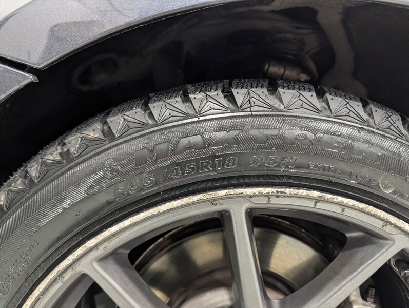 2022 Tesla Model 3 Long Range - Photo 22 - Calgary, AB T2B 2Y9