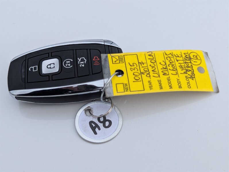 2017 Lincoln MKC Select   - Photo 47 - Calgary, AB T2B 2Y9