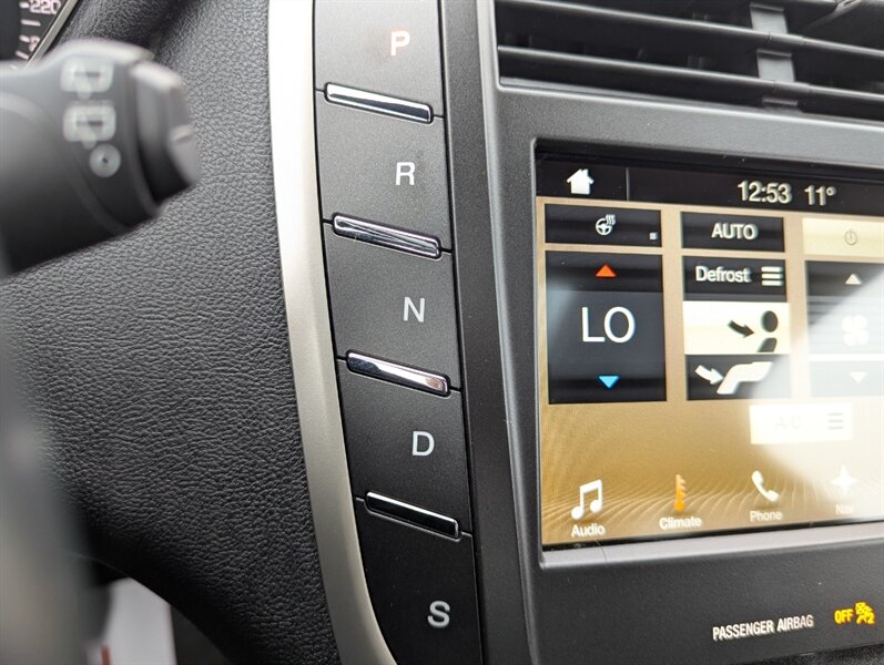 2017 Lincoln MKC Select   - Photo 26 - Calgary, AB T2B 2Y9