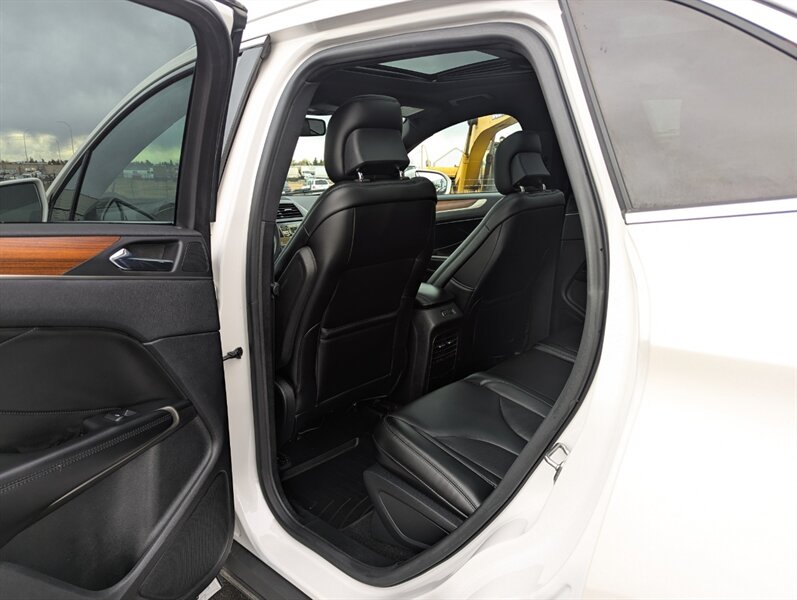 2017 Lincoln MKC Select   - Photo 30 - Calgary, AB T2B 2Y9