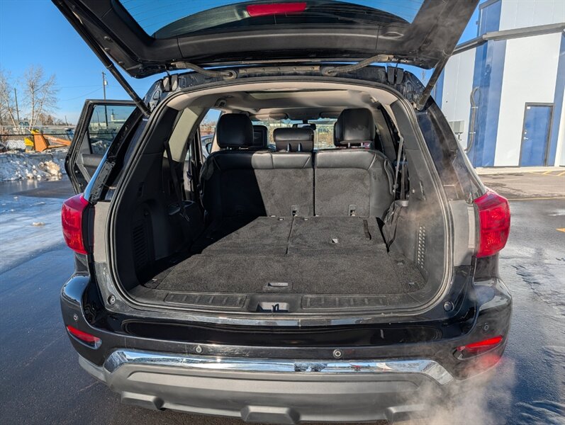 2017 Nissan Pathfinder Platinum - Photo 55 - Calgary, AB T2B 2Y9