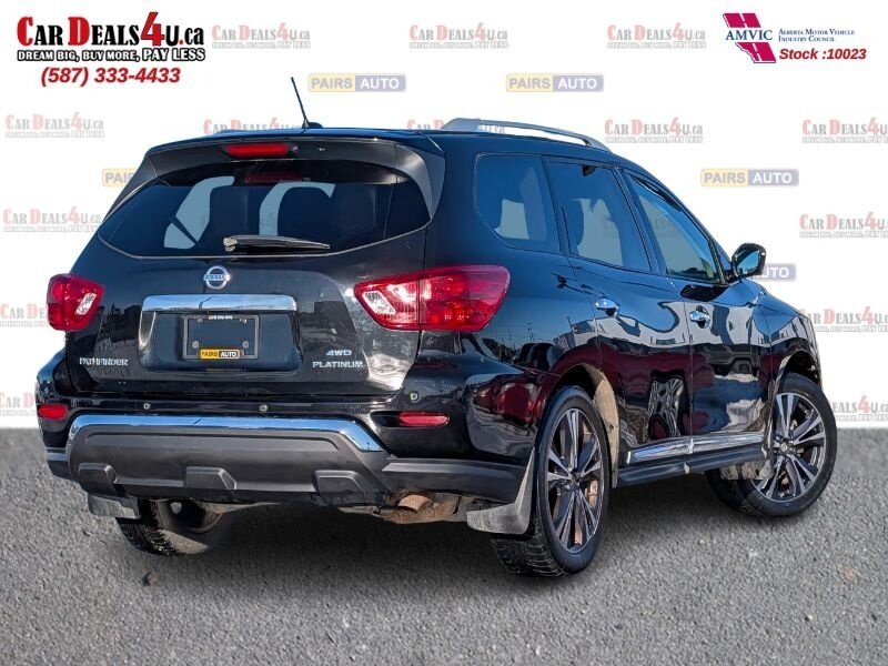 2017 Nissan Pathfinder Platinum - Photo 5 - Calgary, AB T2B 2Y9