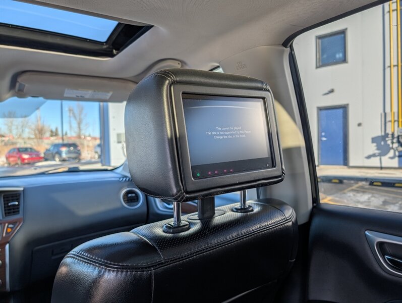2017 Nissan Pathfinder Platinum - Photo 20 - Calgary, AB T2B 2Y9