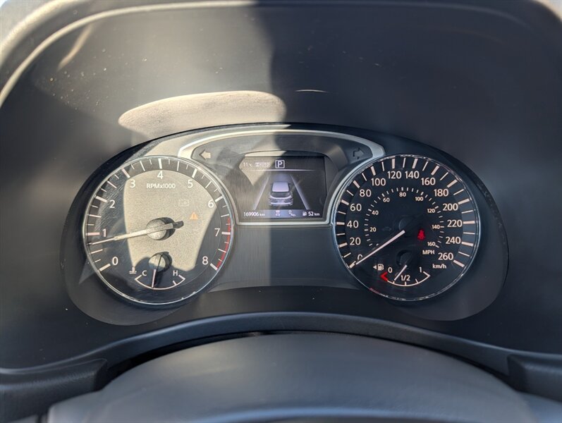 2017 Nissan Pathfinder Platinum - Photo 37 - Calgary, AB T2B 2Y9