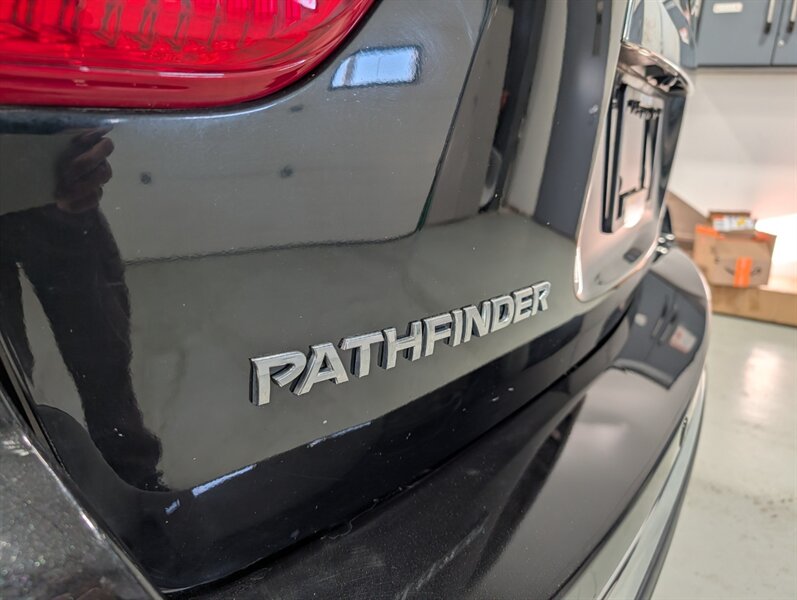 2017 Nissan Pathfinder Platinum - Photo 53 - Calgary, AB T2B 2Y9