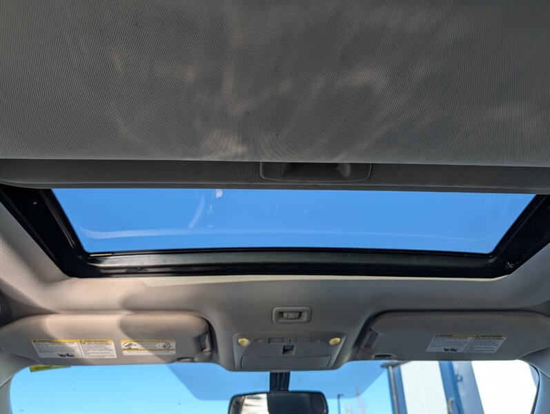 2017 Nissan Pathfinder Platinum - Photo 25 - Calgary, AB T2B 2Y9