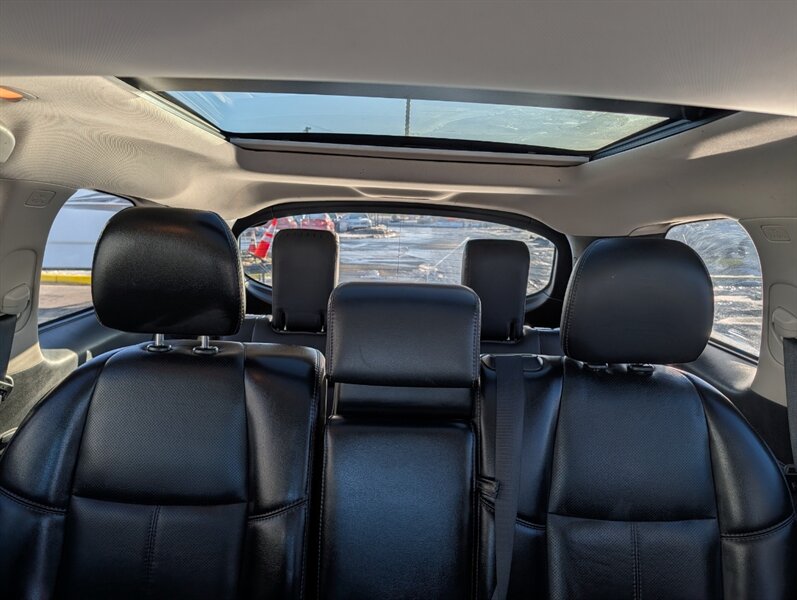 2017 Nissan Pathfinder Platinum - Photo 50 - Calgary, AB T2B 2Y9