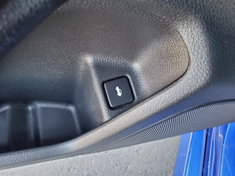 2016 Honda Civic EX - Photo 10 - Calgary, AB T2B 2Y9