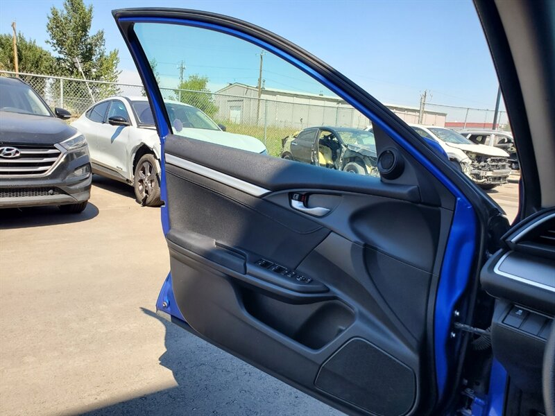 2016 Honda Civic EX - Photo 14 - Calgary, AB T2B 2Y9