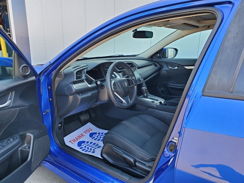 2016 Honda Civic EX - Photo 7 - Calgary, AB T2B 2Y9