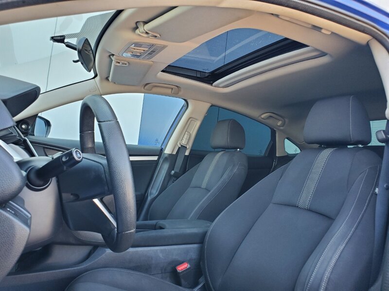 2016 Honda Civic EX - Photo 13 - Calgary, AB T2B 2Y9
