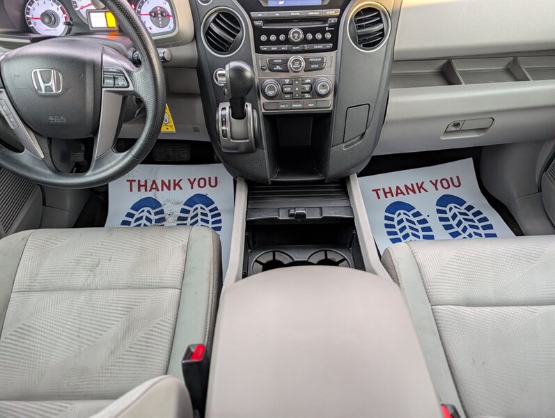 2013 Honda Pilot LX - Photo 14 - Calgary, AB T2B 2Y9