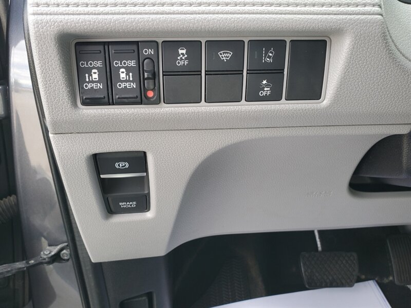 2018 Honda Odyssey EX - Photo 12 - Calgary, AB T2B 2Y9