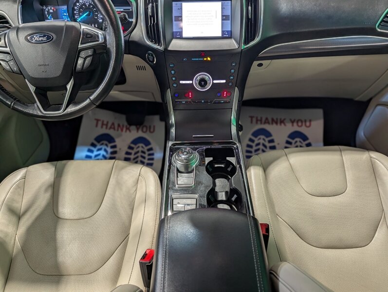 2020 Ford Edge Titanium - Photo 17 - Calgary, AB T2B 2Y9