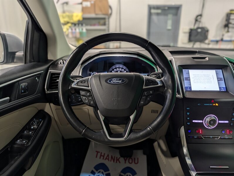 2020 Ford Edge Titanium - Photo 18 - Calgary, AB T2B 2Y9