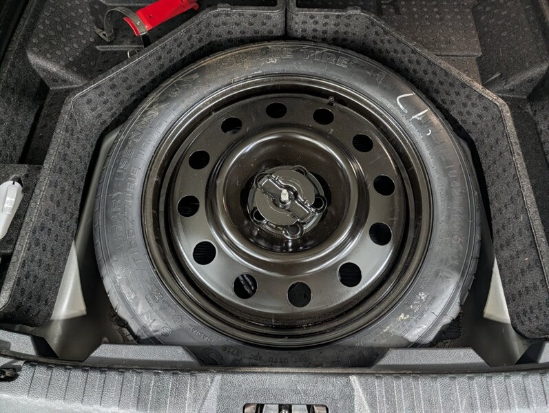 2020 Ford Edge Titanium - Photo 45 - Calgary, AB T2B 2Y9