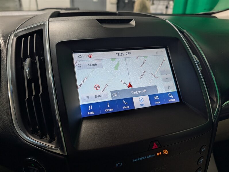 2020 Ford Edge Titanium - Photo 25 - Calgary, AB T2B 2Y9