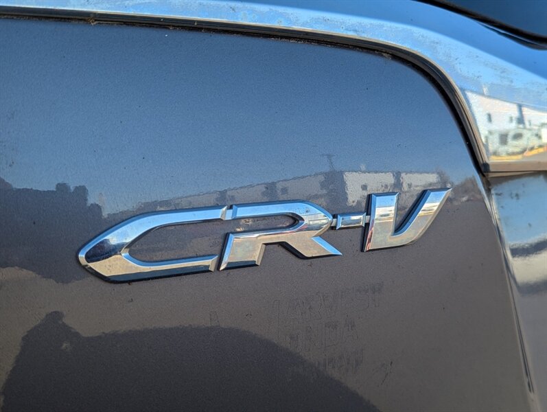 2015 Honda CR-V SE - Photo 37 - Calgary, AB T2B 2Y9