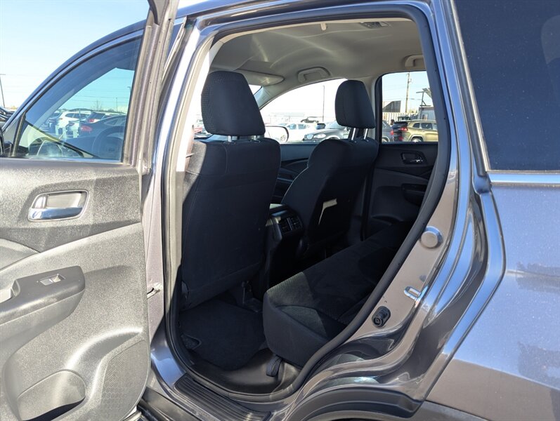 2015 Honda CR-V SE - Photo 29 - Calgary, AB T2B 2Y9