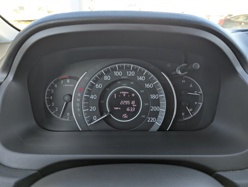 2015 Honda CR-V SE - Photo 14 - Calgary, AB T2B 2Y9