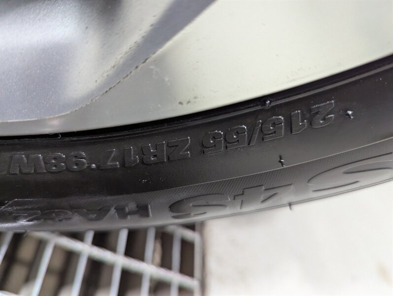 2017 Honda HR-V LX - Photo 40 - Calgary, AB T2B 2Y9