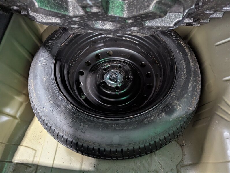 2017 Honda HR-V LX - Photo 34 - Calgary, AB T2B 2Y9