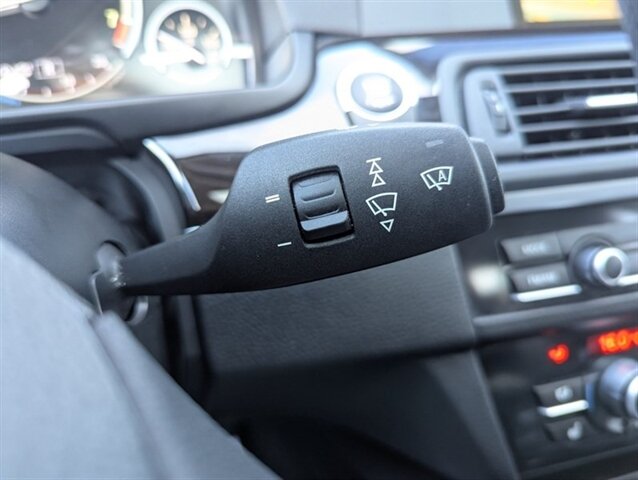 2013 BMW 5 Series 528i xDrive - Photo 21 - Calgary, AB T2B 2Y9