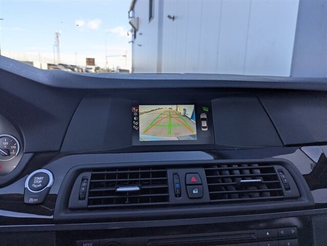 2013 BMW 5 Series 528i xDrive - Photo 24 - Calgary, AB T2B 2Y9