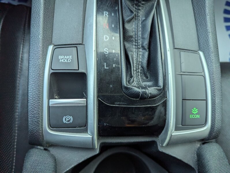 2018 Honda Civic LX w/Honda Sensing - Photo 27 - Calgary, AB T2B 2Y9