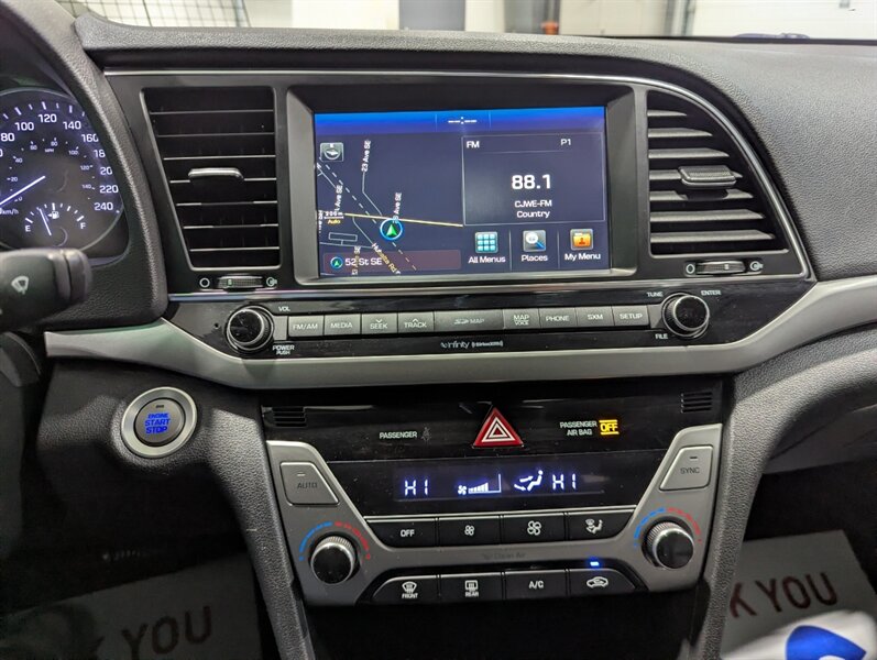 2018 Hyundai ELANTRA Limited - Photo 20 - Calgary, AB T2B 2Y9