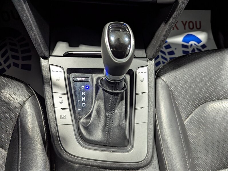 2018 Hyundai ELANTRA Limited - Photo 23 - Calgary, AB T2B 2Y9