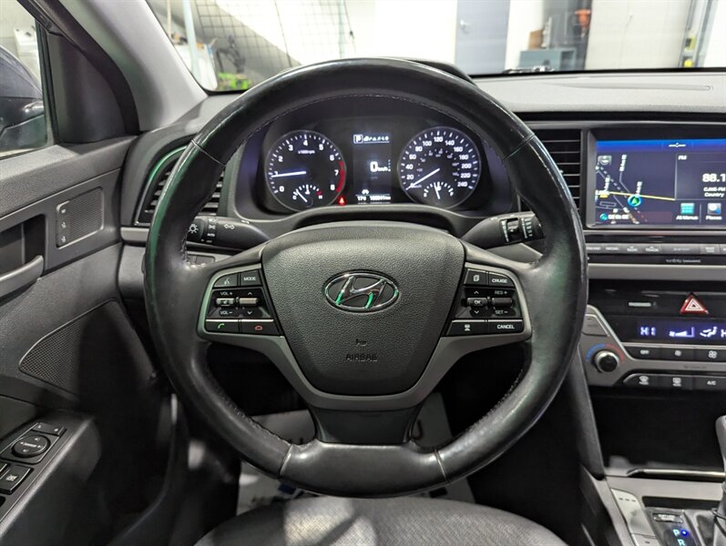 2018 Hyundai ELANTRA Limited - Photo 30 - Calgary, AB T2B 2Y9