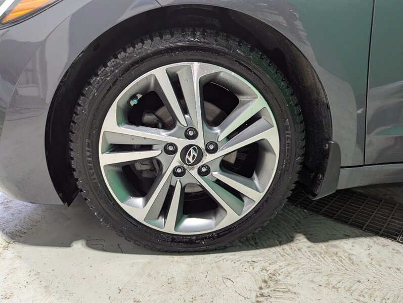 2018 Hyundai ELANTRA Limited - Photo 41 - Calgary, AB T2B 2Y9