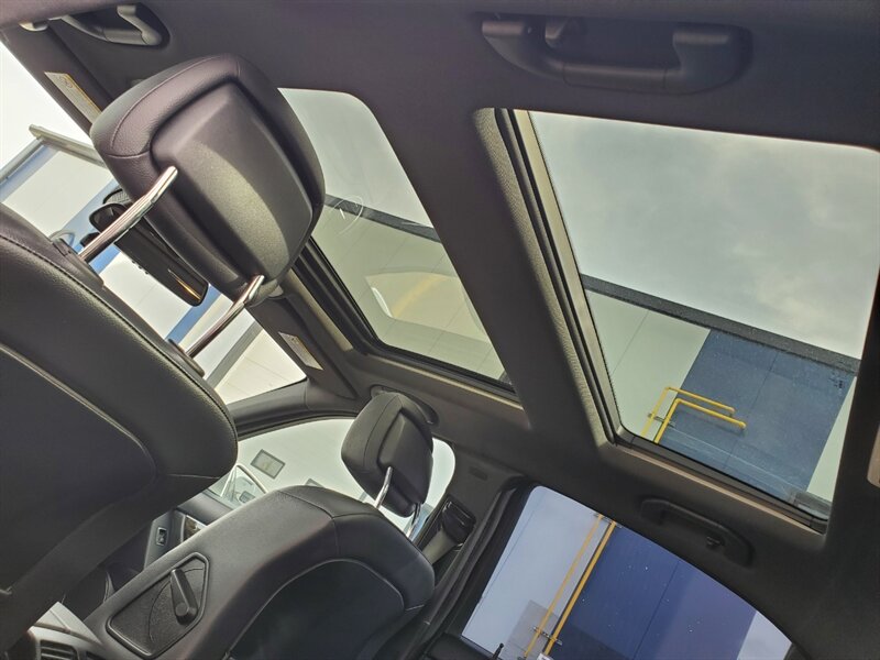 2014 Mercedes-Benz C 300 Luxury 4MATIC - Photo 34 - Calgary, AB T2B 2Y9