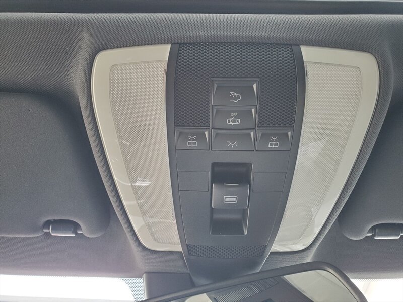 2014 Mercedes-Benz C 300 Luxury 4MATIC - Photo 26 - Calgary, AB T2B 2Y9